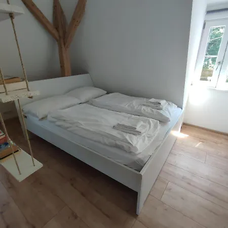Apartment Traditional
